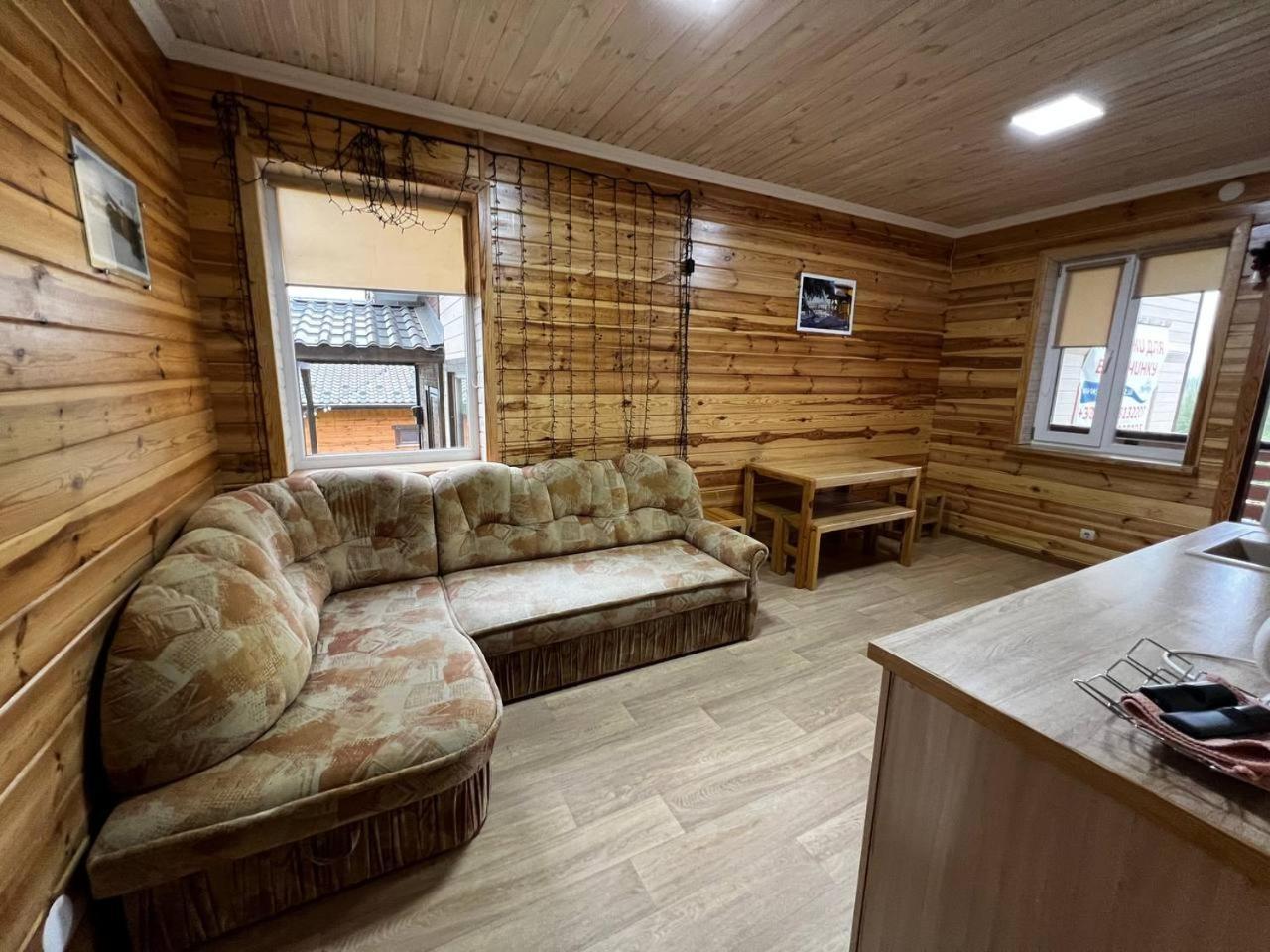 Коттедж Для Отдыха Дискавери Yablunytsya Exterior photo
