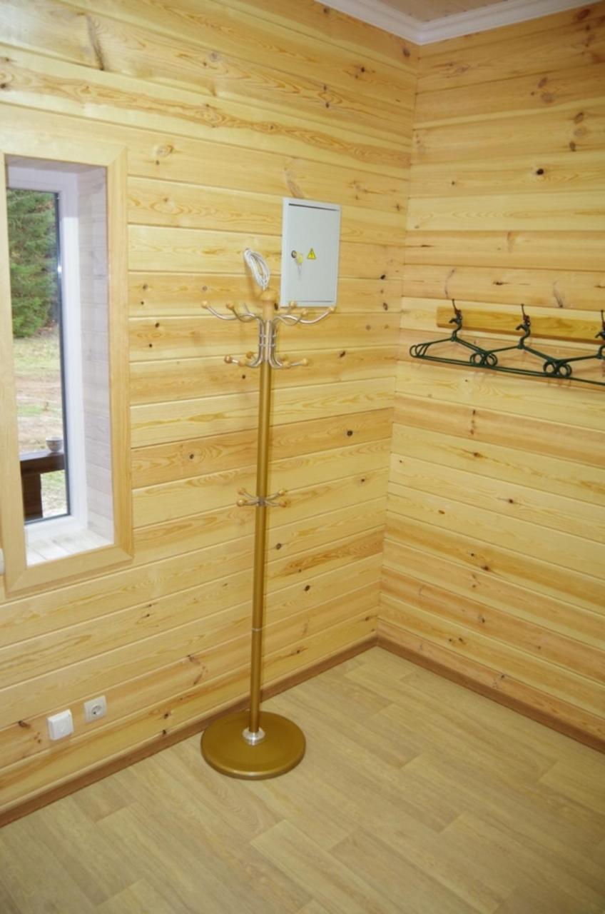 Коттедж Для Отдыха Дискавери Yablunytsya Exterior photo